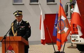 Przy m&oacute;wnicy głos zabiera Świętokrzyski Komendant Wojew&oacute;dzki PSP 