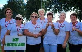 Uczestniczki Olimpiady z medalami na szyi