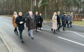 Kolejne dwie drogi na terenie gminy Kluczewsko zyskały nową jakość 23