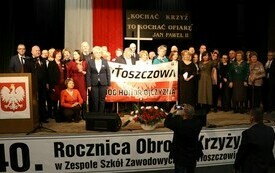 Uczczono 40. Rocznicę Obrony Krzyży w Zespole Szk&oacute;ł Zawodowych we Włoszczowie 3