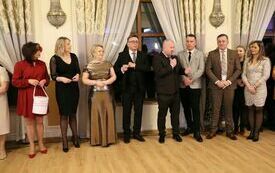 Wspaniała zabawa karnawałowa dla k&oacute;ł gospodyń wiejskich i stowarzyszeń 64