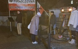 Pierwsze Powiatowe Obchody Narodowego Dnia Pamięci Żołnierzy Armii Krajowej we Włoszczowie 11