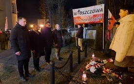 Pierwsze Powiatowe Obchody Narodowego Dnia Pamięci Żołnierzy Armii Krajowej we Włoszczowie 12