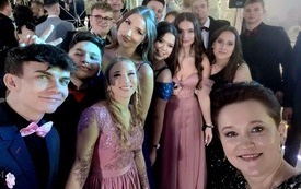 W minioną sobotę maturzyście ze &bdquo;Staszica&rdquo; bawili się na studni&oacute;wce 5