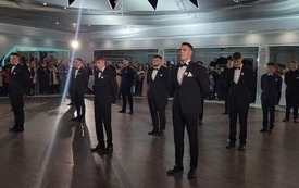 W minioną sobotę maturzyście ze &bdquo;Staszica&rdquo; bawili się na studni&oacute;wce 16