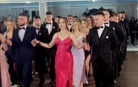 W minioną sobotę maturzyście ze &bdquo;Staszica&rdquo; bawili się na studni&oacute;wce 30