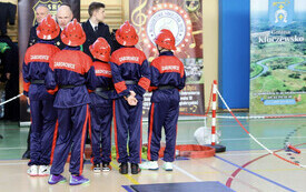 Młodzi strażacy w akcji! I Halowe Wojew&oacute;dzkie Młodzieżowe zawody sportowo-pożarnicze w Kluczewsku 7