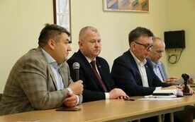 Głos zabiera radny powiatowy z gminy Radk&oacute;w 