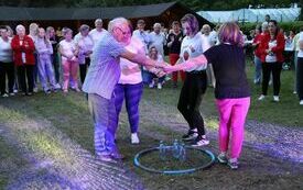 Ponad 400 os&oacute;b bawiło się na &bdquo;Maj&oacute;wce&rdquo; w Koniecznie 14