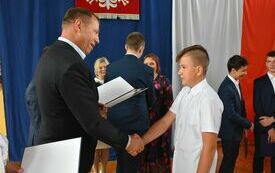 Uczniowie zakończyli rok szkolny  30