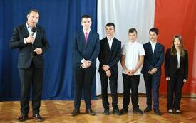 Uczniowie zakończyli rok szkolny  34