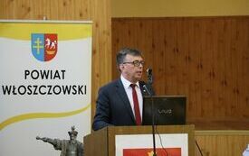 Głos zabiera Starosta Dariusz Czechowski