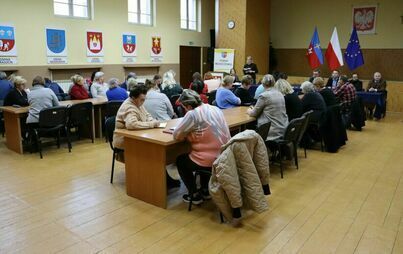 Zdjęcie do Spotkanie Powiatowej Rady K&oacute;ł Gospodyń Wiejskich we Włoszczowie i Stowarzyszeń z władzami Powiatu Włoszczowskiego