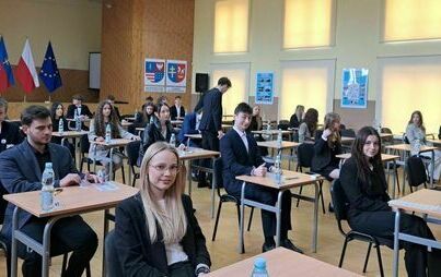 Zdjęcie do Dziś w powiecie włoszczowskim rozpoczęły się egzaminy maturalne