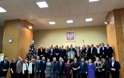 Zdjęcie do Spotkanie pożegnalno-podsumowujące pracę Pana Sławomira Krzysztofika &ndash; człowieka z misją i pasją dla oświaty