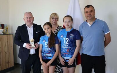 Zdjęcie do Powiat Włoszczowski przyjacielem UKS LOLEK Kluczewsko