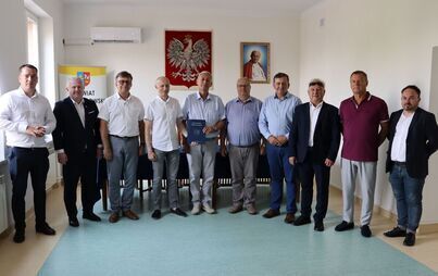 Zdjęcie do Jeszcze w tym roku Powiat przebuduje ponad 2 kilometry drogi  na odcinku Występy-Skork&oacute;w