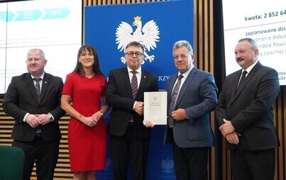 Zdjęcie do Ponad 2,85 mln zł dla Powiatu Włoszczowskiego na zadania z Programu Ochrony Ludności i Obrony Cywilnej