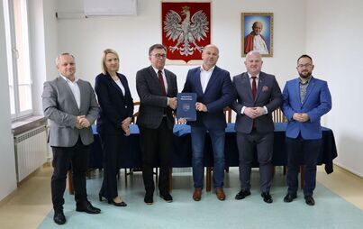 Zdjęcie do Powiat inwestuje w ekologiczne źr&oacute;dła ogrzewania