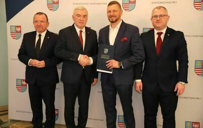 Zdjęcie do Cyfrowe wsparcie dla diagnostyki, leczenia i funkcjonowania świętokrzyskich szpitali