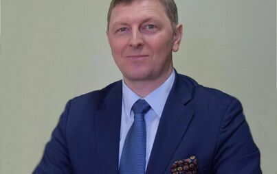 Zdjęcie do Dyrektor ZOZ Włoszczowa Rafał Krupa już 5 lat na stanowisku 