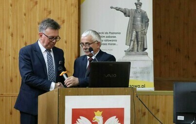 Zdjęcie do Zarząd Powiatu Włoszczowskiego z wotum zaufania i z absolutorium
